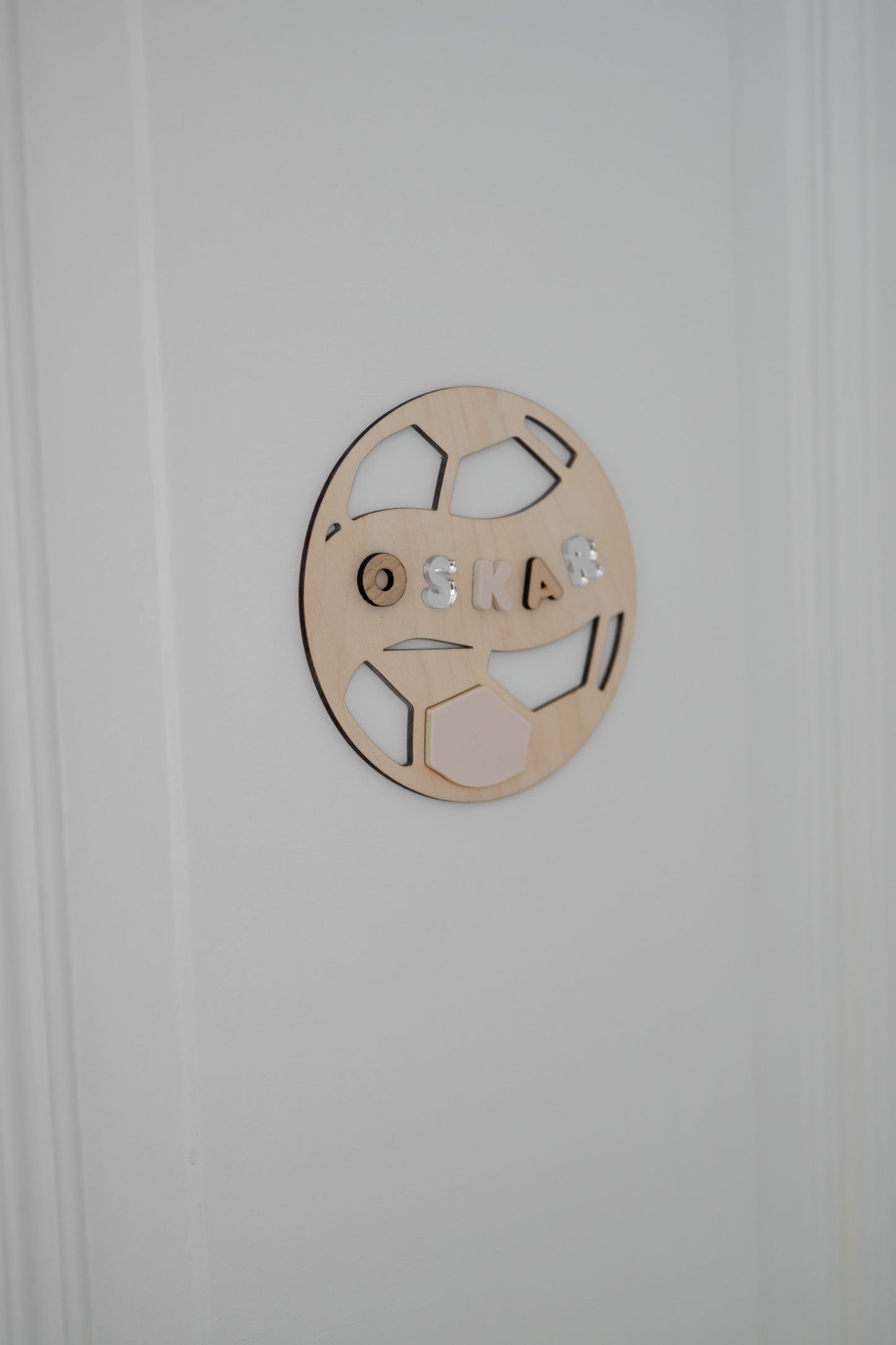 Türschild fürs Kinderzimmer mit 3D-Namen - Namensschild Baby - FUSSBALL