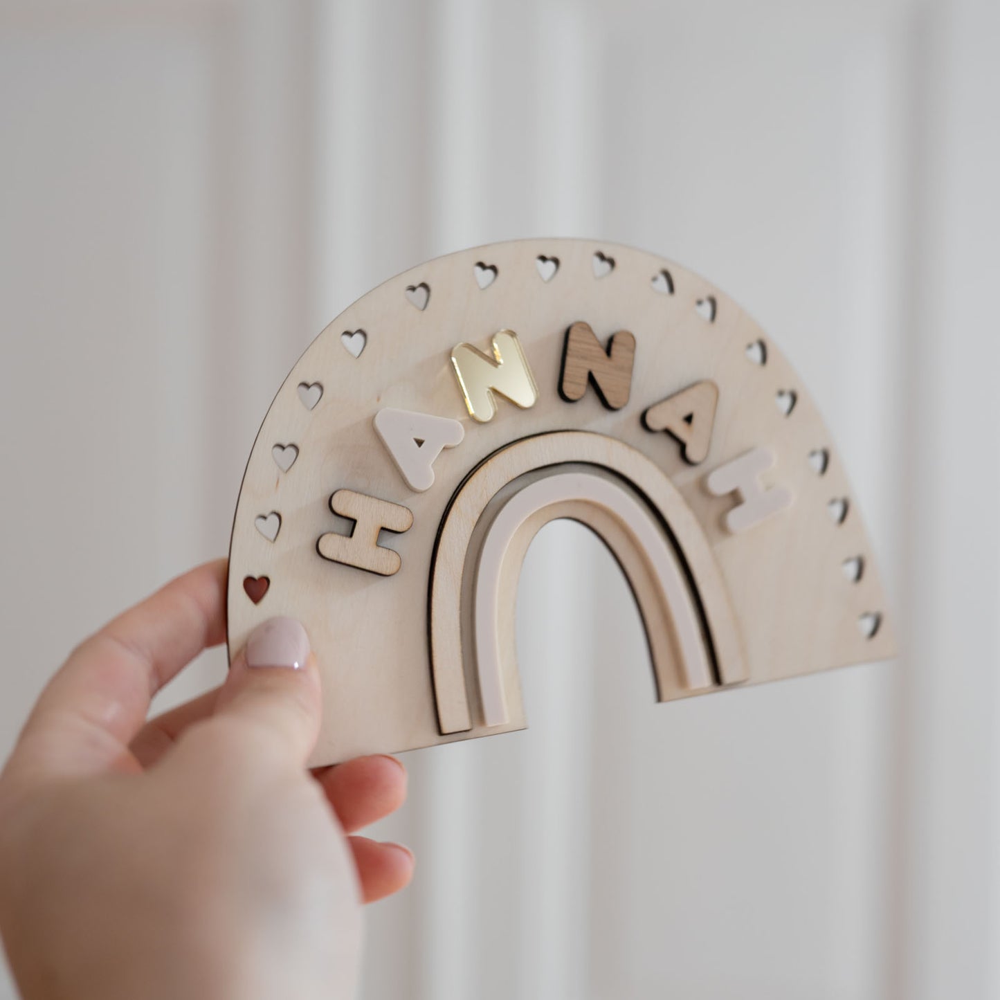 Türschild fürs Kinderzimmer mit 3D-Namen - Namensschild Baby - REGENBOGEN