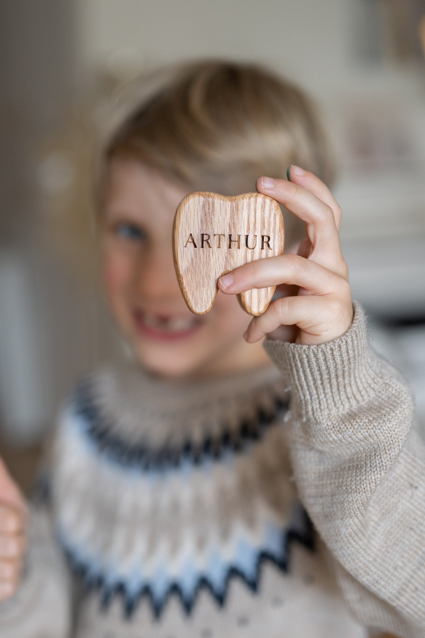 Kinder Zahnbox aus Eiche – personalisierte Milchzahndose mit Namen