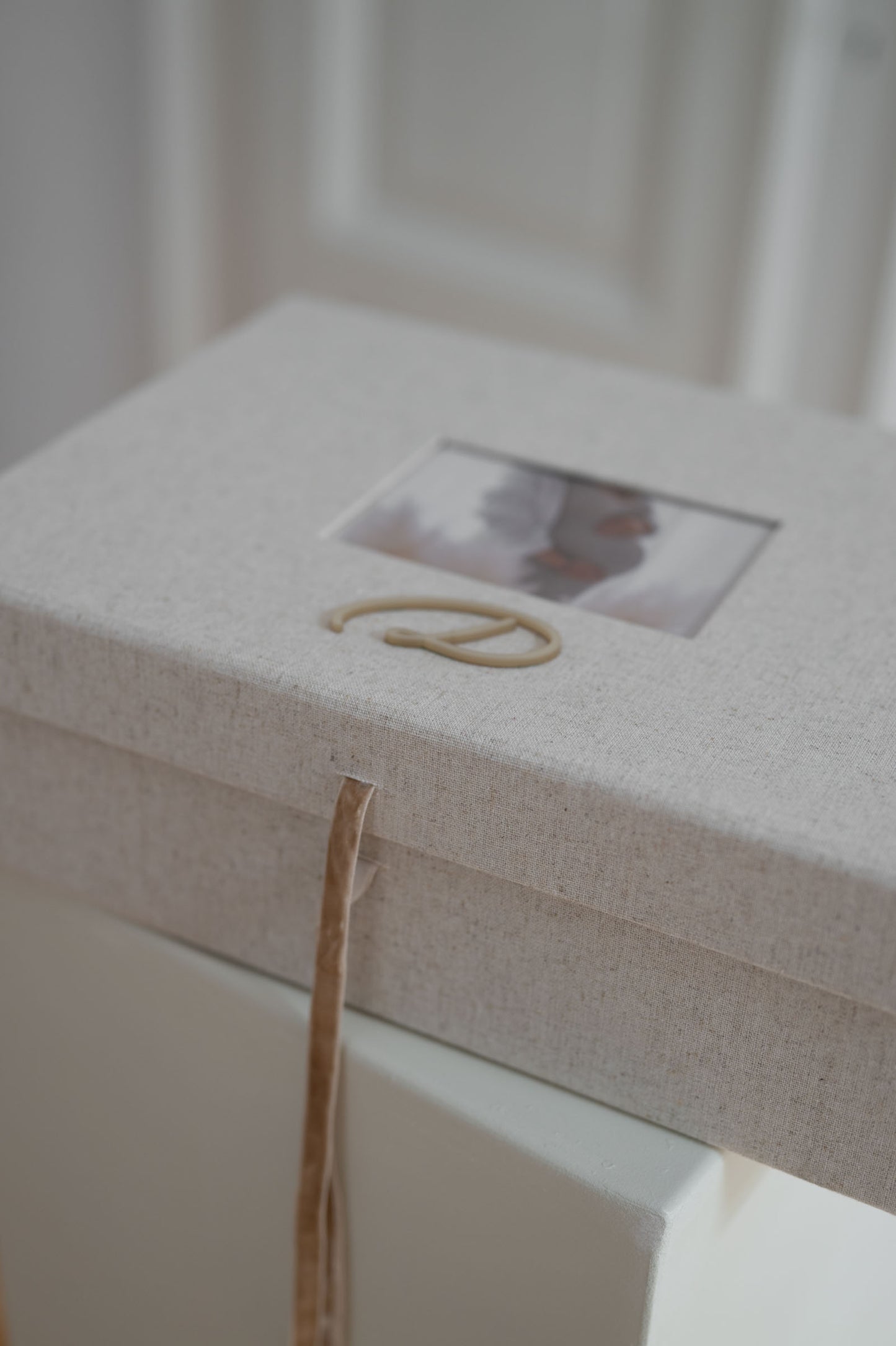 Personalisierte Erinnerungsbox - XL Baby Erinnerungsbox aus Leinen - MONOGRAM