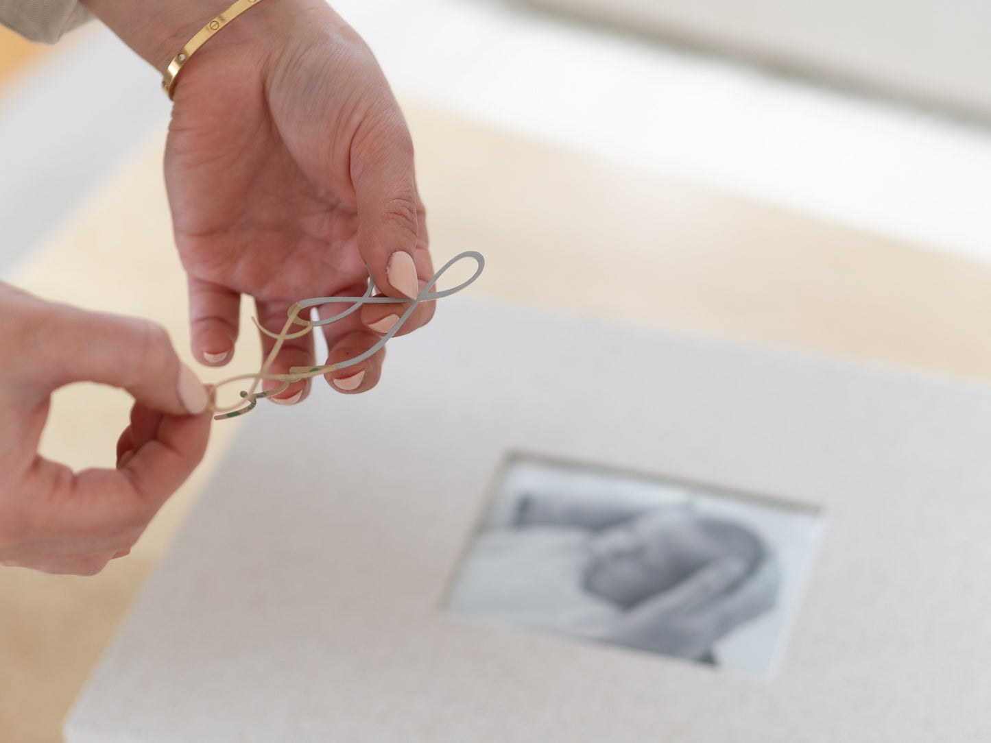 Personalisierung für Leinen-Erinnerungsbox - BUCHSTABEN Kalligraphie