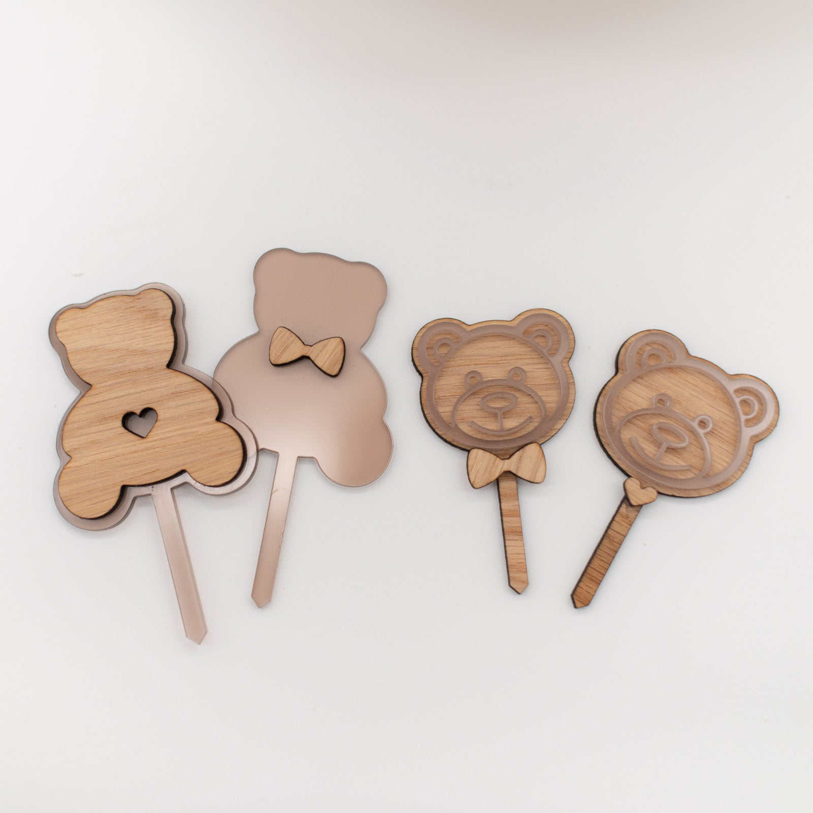 Caketopper Set bestehend aus 4 Teddys aus braunen Acrylglas und Eichenholz